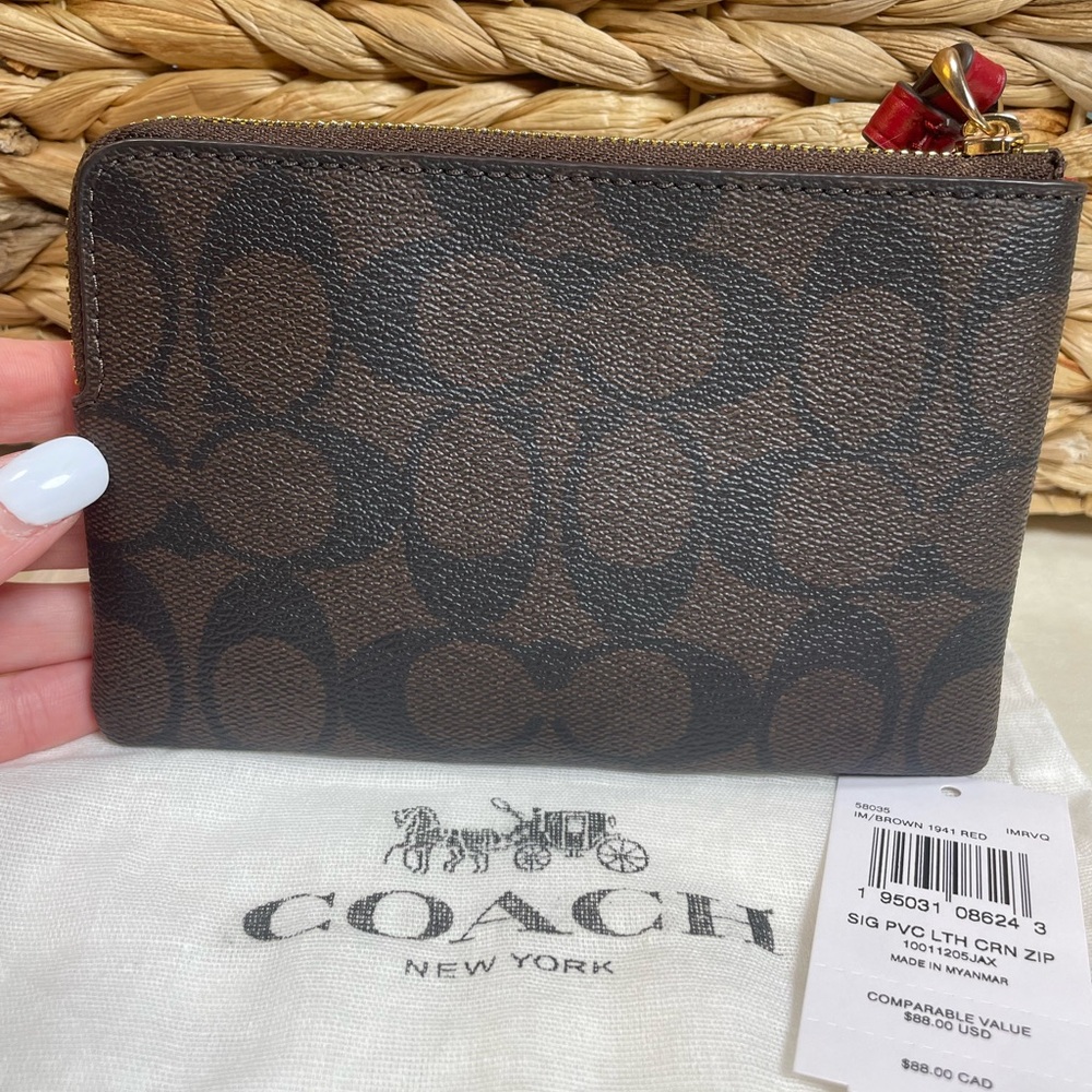 ‼️SPRING SALE Coach NWT Signature Brown and Red Wristlet - Picture 7 of 11